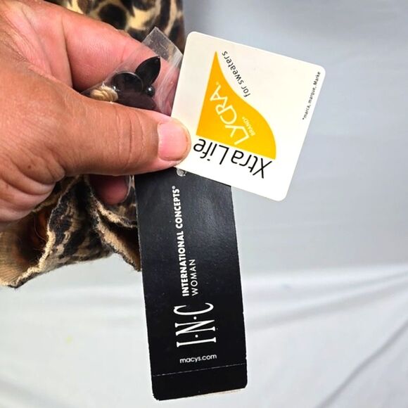 INC International Concepts Women's Leopard Print Cardigan Sweater Sz 1X - NWT - Picture 8 of 11